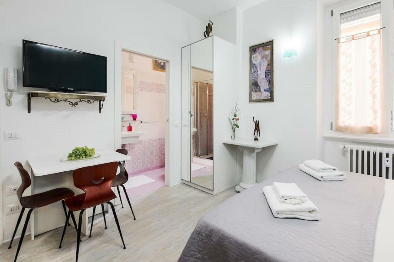 Appartamento ℒovely&ℰlegant Next To Duomo/missori Milano